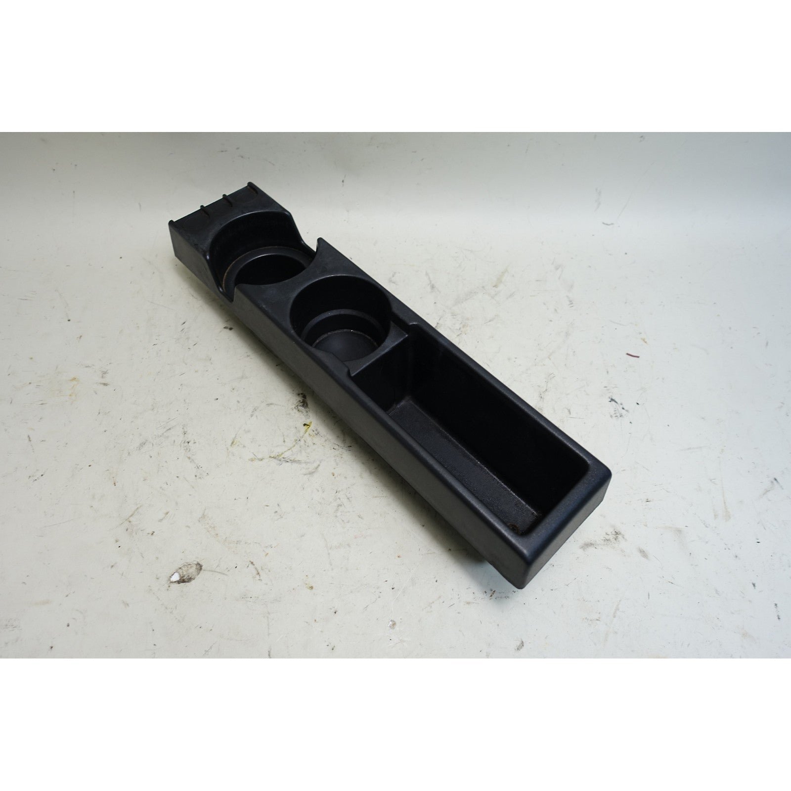 57_00ce6938-0797-4b9c-b9b8-74a1e6a0279d.jpg Damaged 96-02 BMW Z3 Roadster Coupe Center Console Valet Cup Holder OE - Image 1