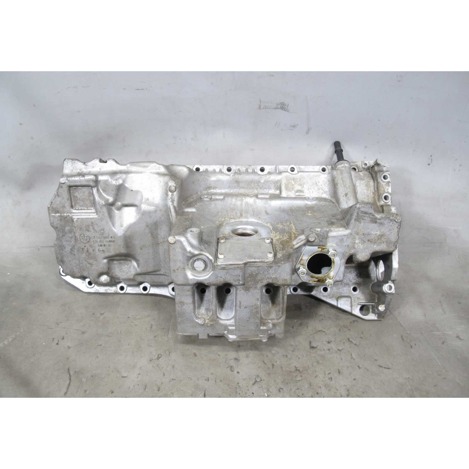 57_06b4c71f-e7b5-41d1-994f-a2da8fb613ba.jpg BMW E60 E61 5-Series N52 xDrive 6-Cyl Engine Oil Pan Sump 2006–2010 OEM USED - Image 1