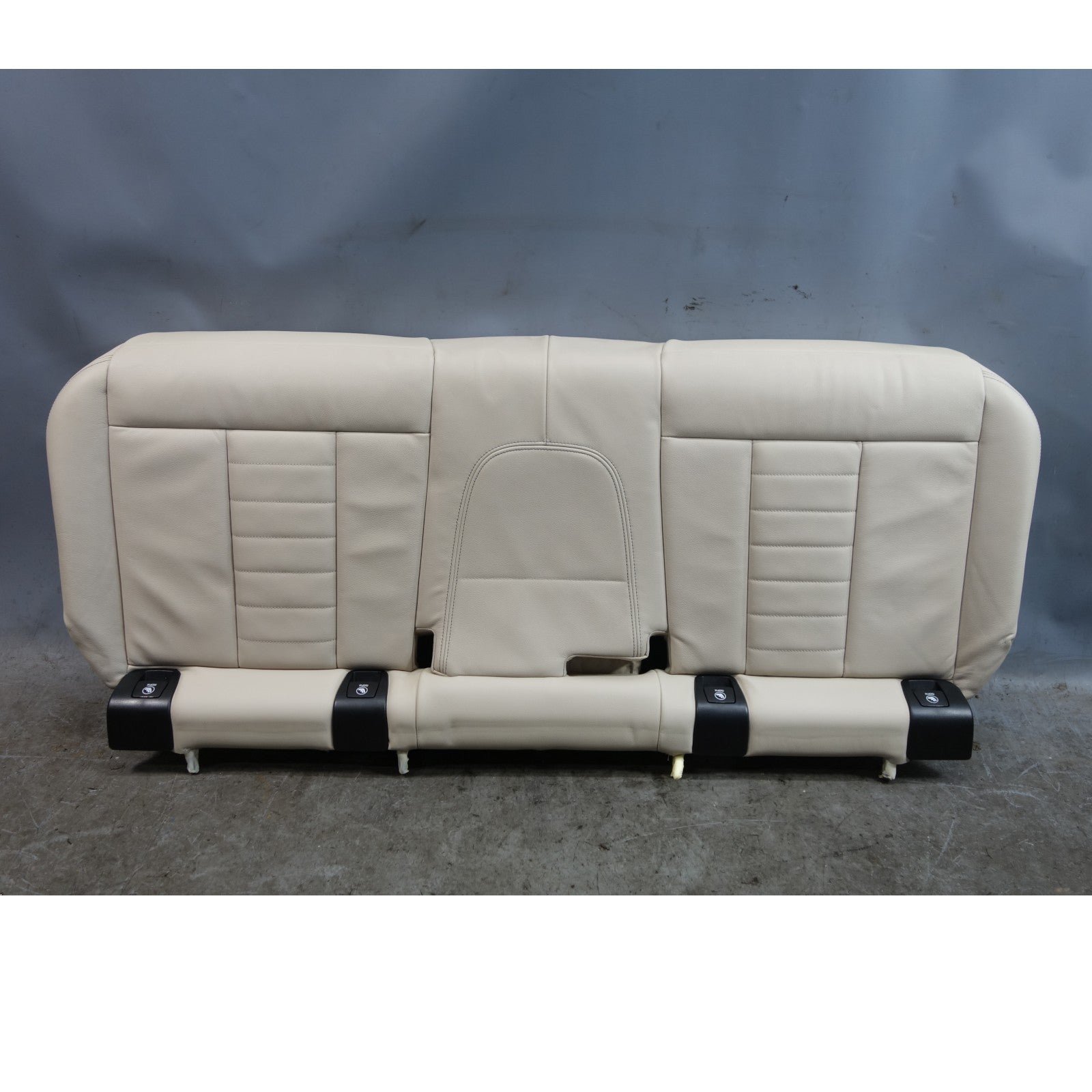 57_0b44758d-8d26-44c2-8692-2074b1788dcb.jpg 18-24 BMW G01 X3 F97 X3M Rear Seat Bottom Bench Section Oyster Beige Leather OEM - Image 1