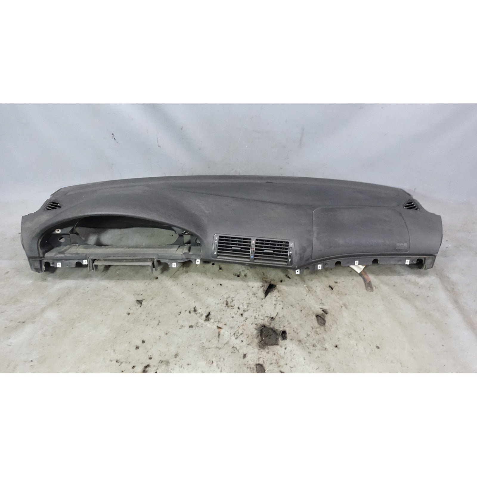 57_0ef0dc41-9e19-4b8d-9dde-9f437f260c9e.jpg 1997-2003 BMW E39 5-Series Front Dashboard Dash Trim Panel Black OEM - Image 1