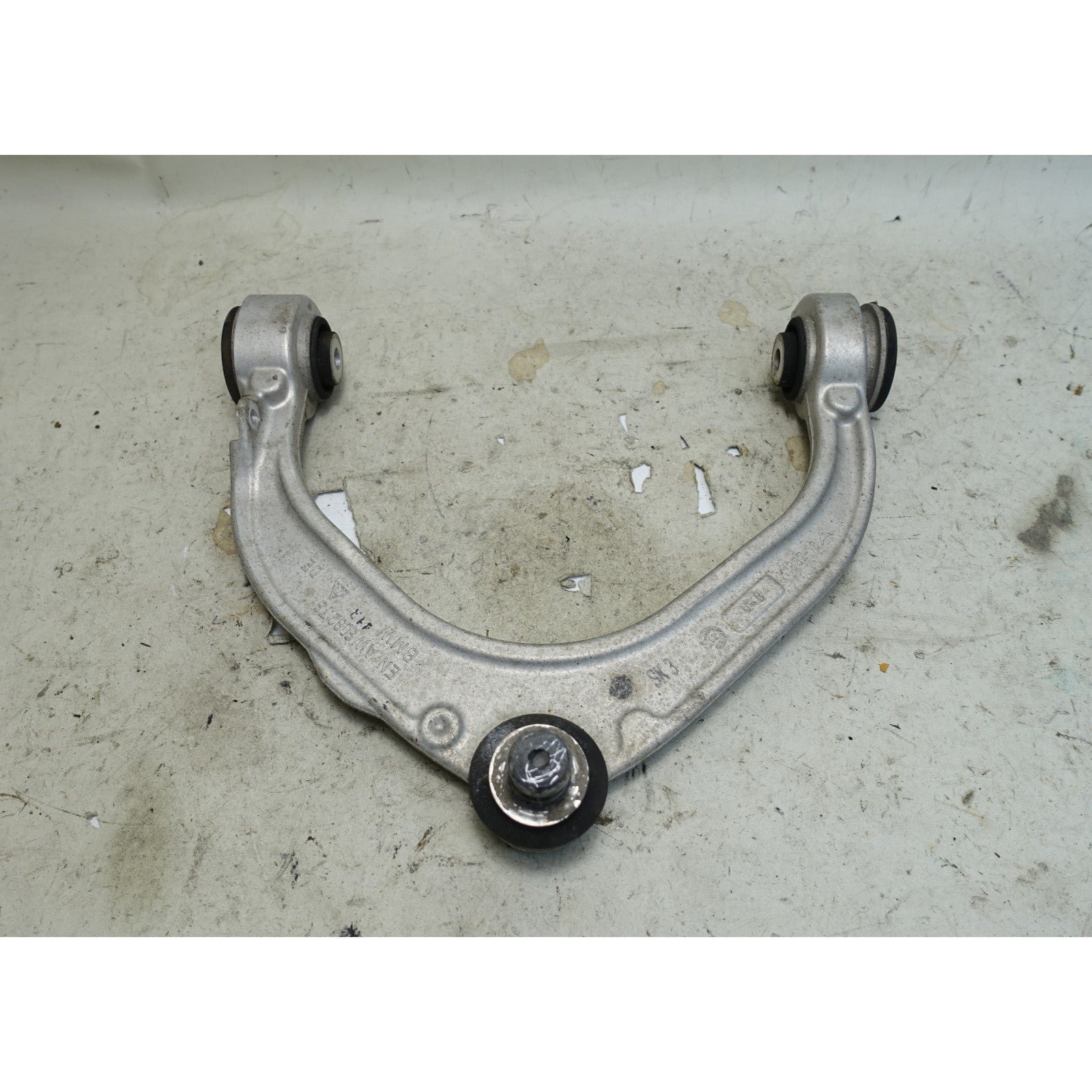 57_1ae1c841-2f04-485c-80a0-535ebb6532fa.jpg BMW E70 F85 X5M F16 F86 X6M Right Front Upper Wishbone Control Arm 2010-2019 OEM - Image 1