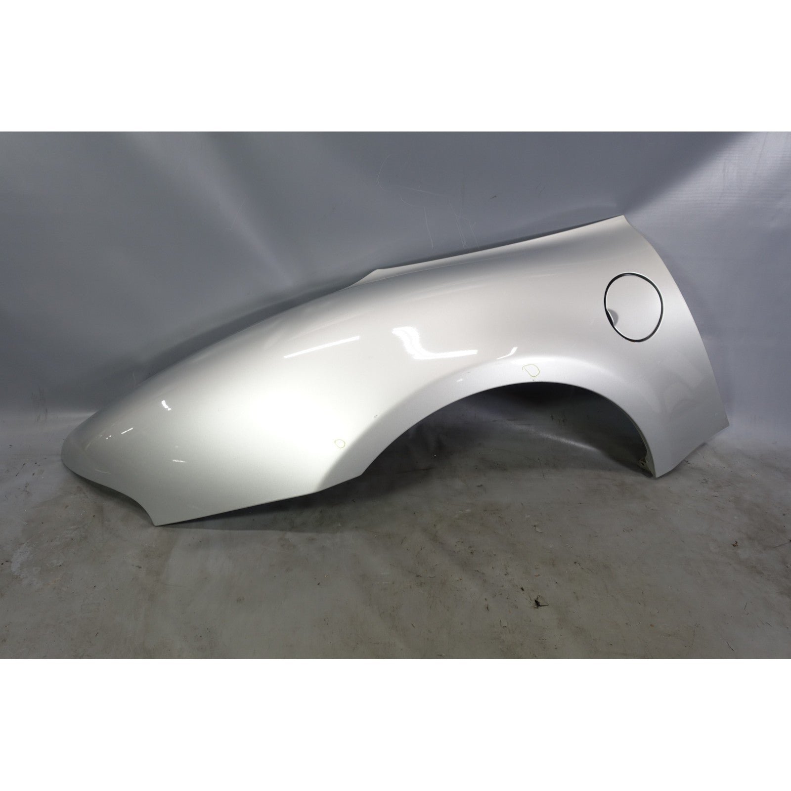 57_1e9e01c8-dc85-46a3-81e2-5efa98cb7b0c.jpg 1999-2002 BMW Z3 6-Cyl Roadster Right Rear Fender Quarter Panel Titan Silver OEM - Image 1