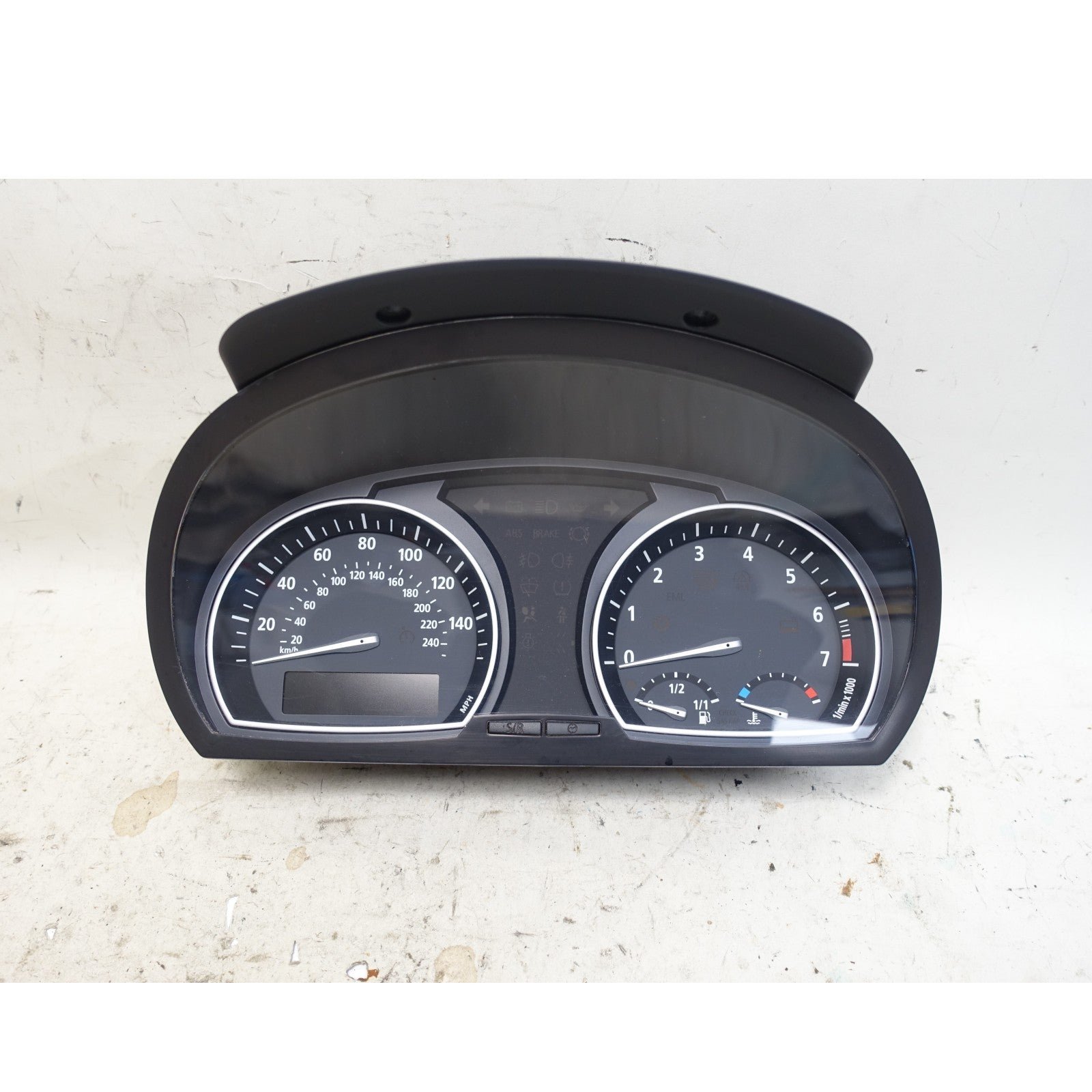 57_1ee8b52f-810b-45be-9e8f-2f1fdd45fbb4.jpg 2004-2006 BMW E83 X3 3.0i Manual Instrument Gauge Cluster Speedometer OEM - Image 1