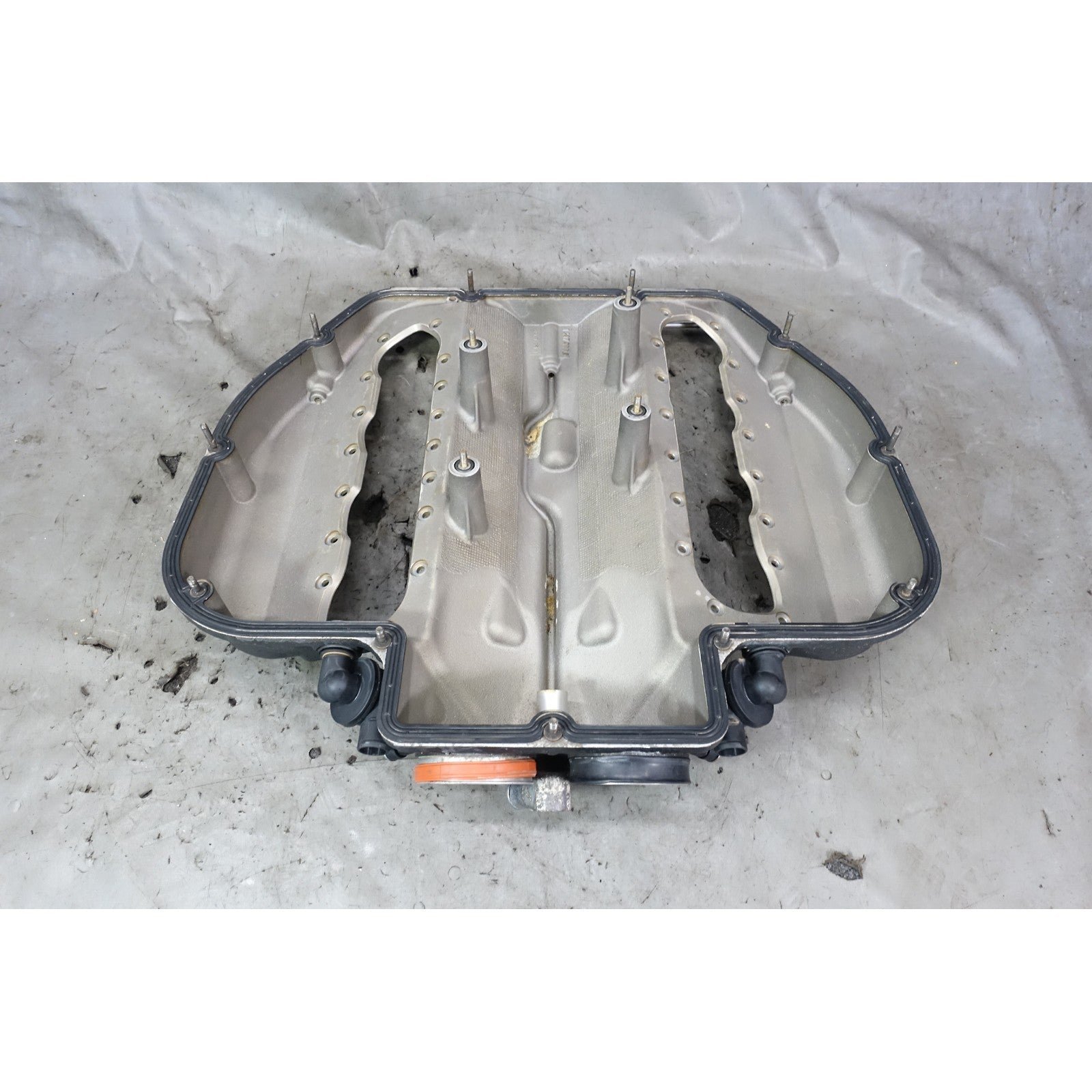 57_3de29c2a-4c38-43c9-aa8d-819be783f17a.jpg 2000 BMW E39 M5 S62 V8 Early Air Intake Manifold Plenum Bottom Section OEM - Image 1