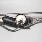 1989-1995 BMW E34 5-Series Windshield Wiper Linkage Drive with Motor USED OEM