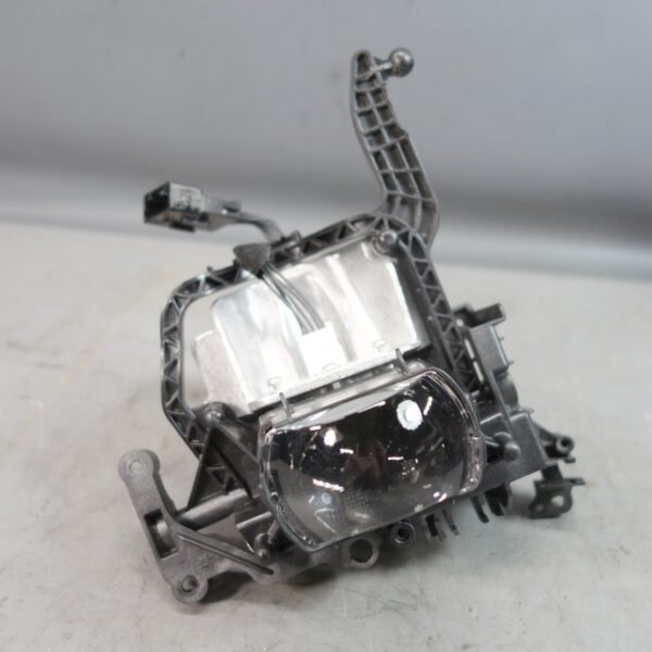 18-21 BMW G01 X3 X4 Passenger Headlight Inner LED Adaptive Projector Unit OEM