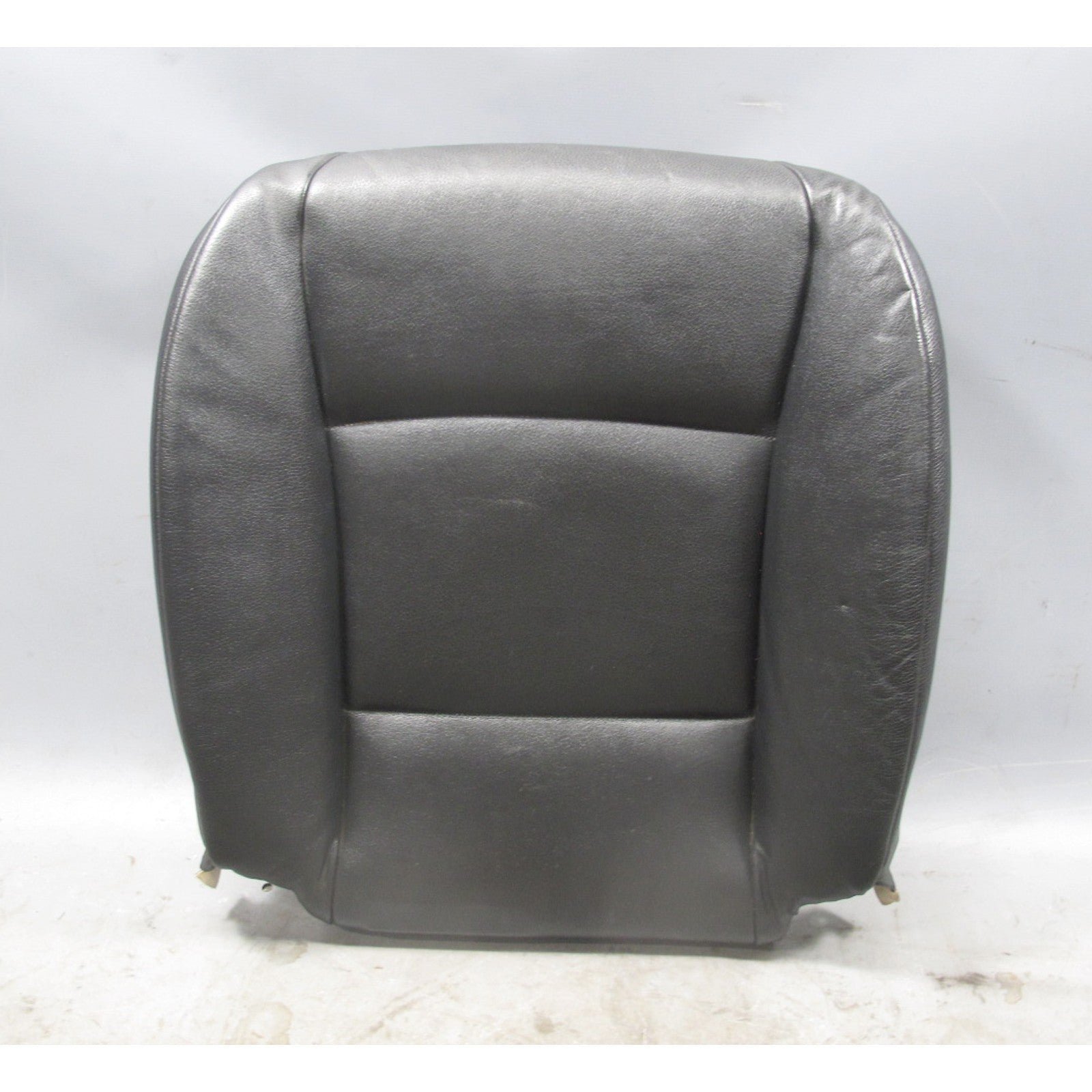 57_4abe9d17-20b8-4ac9-aa9b-00162d92b687.jpg 2010-2013 BMW F07 F10 5-Series Right Front Seat Bottom Black Leather Heated OEM - Image 1