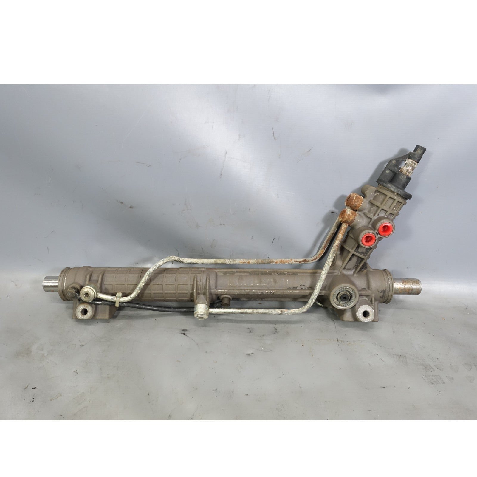 57_4c63d98b-aae5-41b8-9919-8fbf649a938e.jpg 1997-2003 BMW E39 5-Series 6cyl Factory Power Steering Rack and Pinion Gear OEM - Image 1