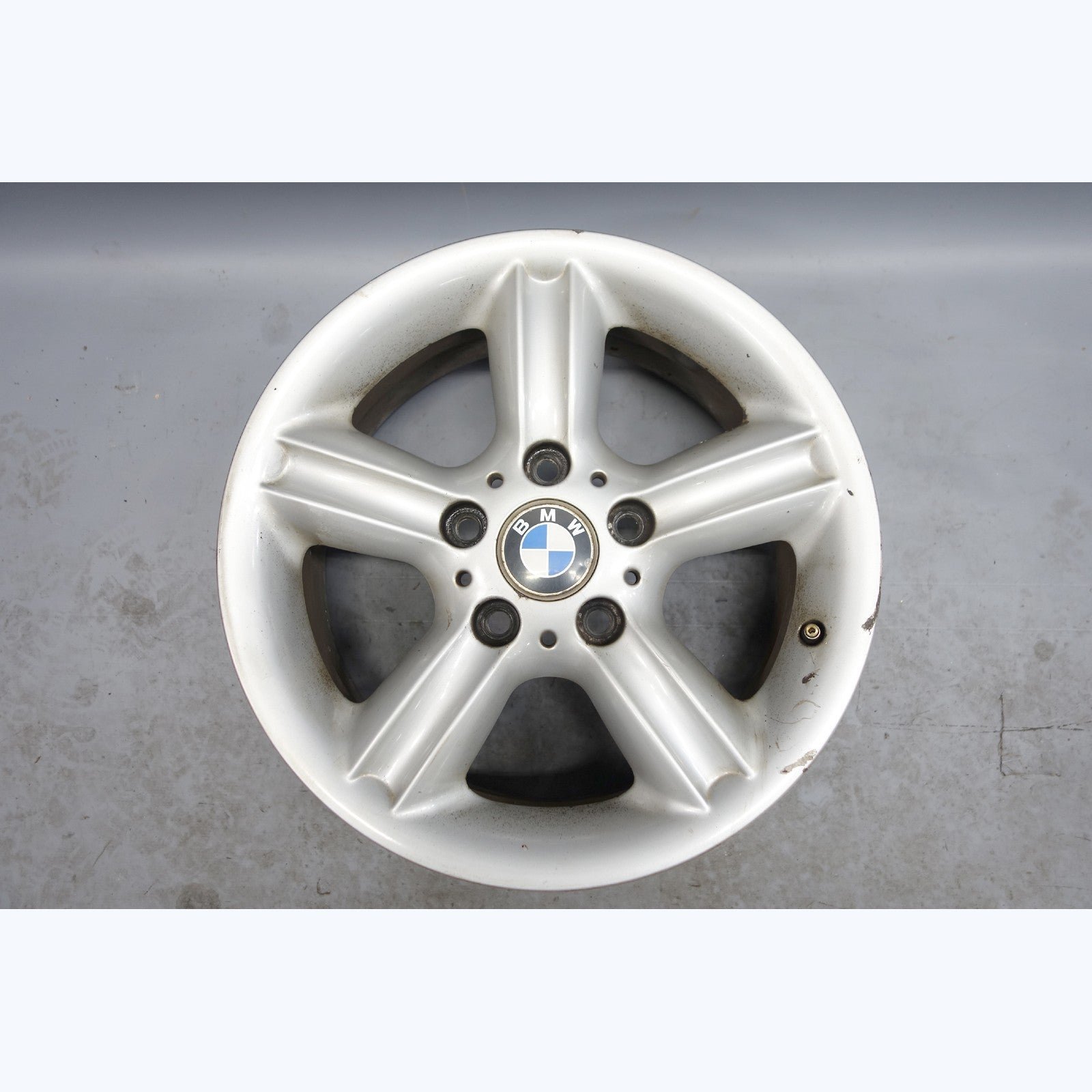 57_4fda8354-617a-451c-86d6-dbecb9917da6.jpg 1992-2006 BMW E36 E46 Z3 16" 16x7 Style 55 Star 5 Spoke OEM Alloy Wheel OEM - Image 1