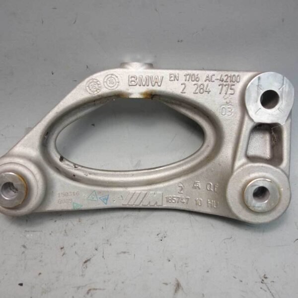 2015-2017 BMW F80 M3 F82 M4 Rear Final Drive Differential Support Bracket Rear