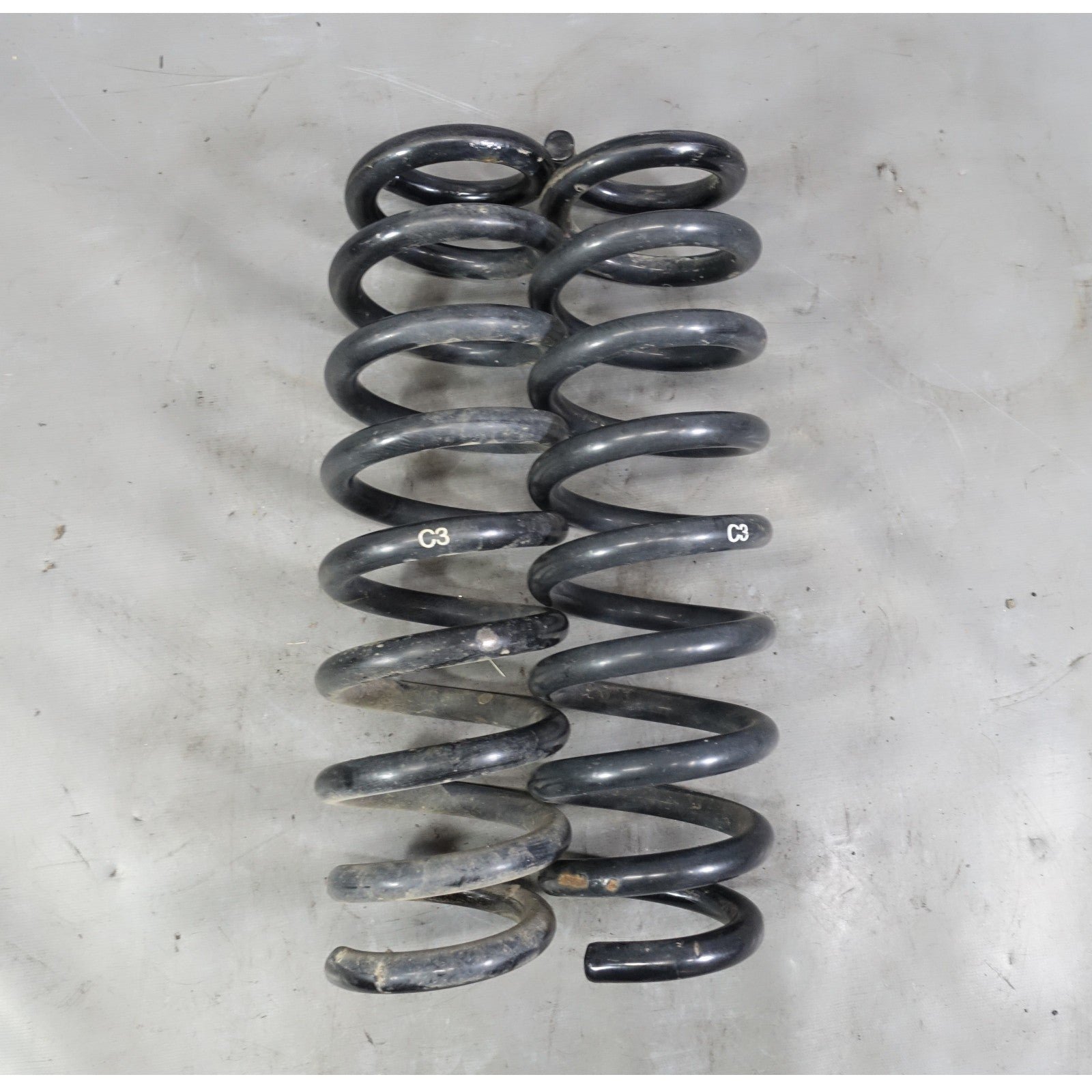 57_57ac8c66-6c1c-4293-b967-4488e6a6b8ea.jpg 2007-2011 BMW E90 335xi AWD xDrive Factory Rear Coil Spring Pair Left Right OEM - Image 1