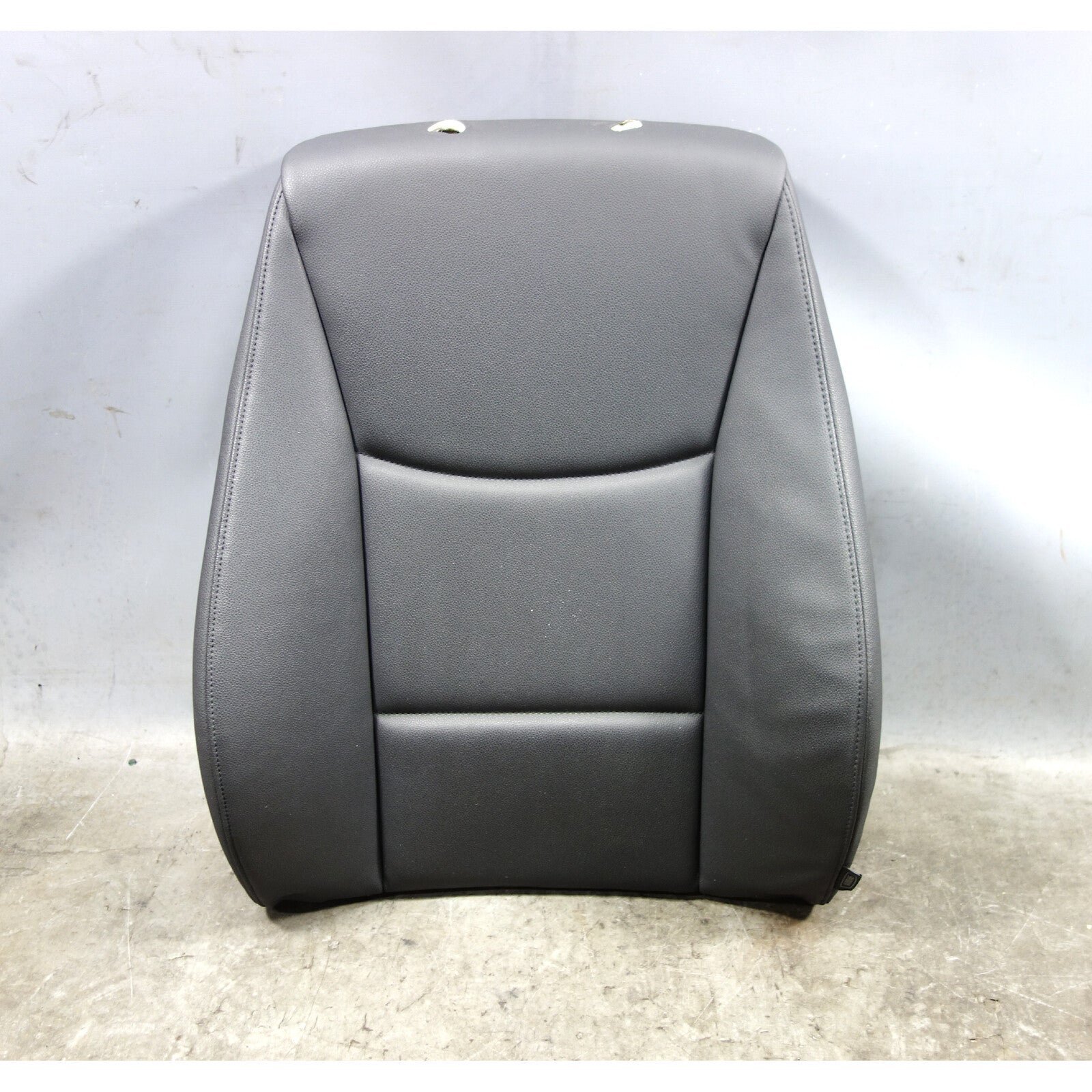 57_5b56df1f-aa29-4aa0-8585-43729b452b90.jpg 2006-2011 BMW E90 3-Series Right Front Passenger Basic Seat Backrest Black OEM - Image 1