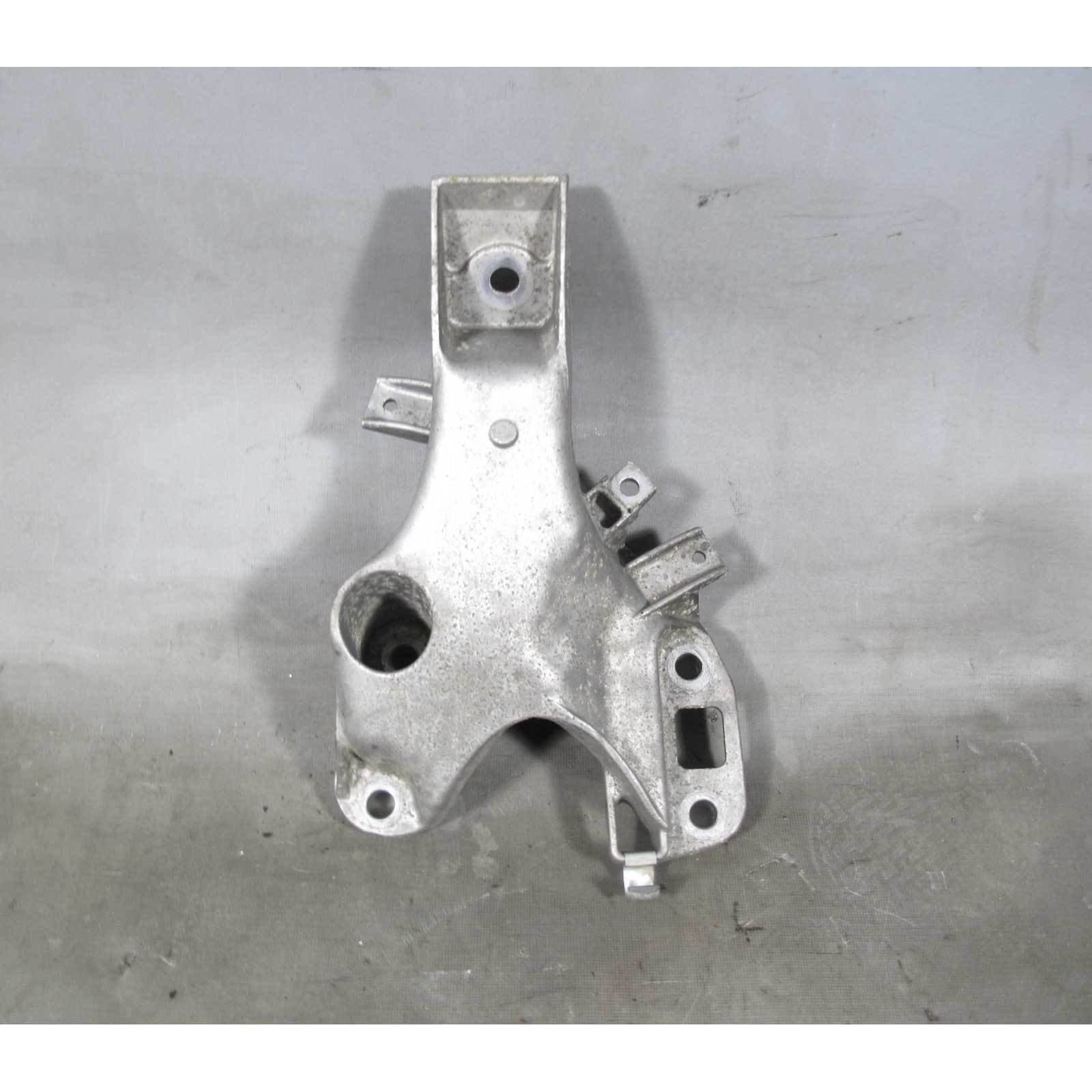 57_66afe330-8a5e-4819-8b4d-cf0fcdcfe788.jpg 2007-2010 BMW E70 X5 3.0si N54 Left Driver Engine Suspension Arm Bracket Mount - Image 1