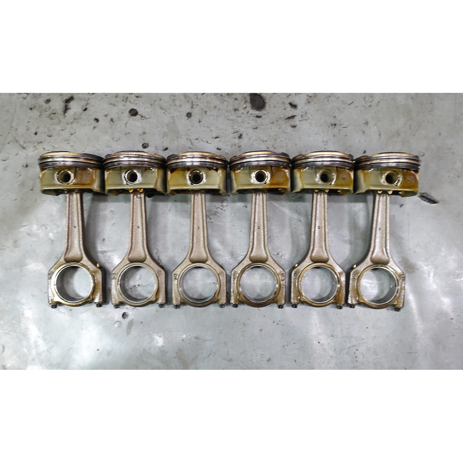 57_7142ed79-7731-4e92-96e7-f8e1da36cbe5.jpg 2006 BMW N52 3.0L 6-Cylinder Engine Piston and Connecting Rod Set of 6 OEM - Image 1