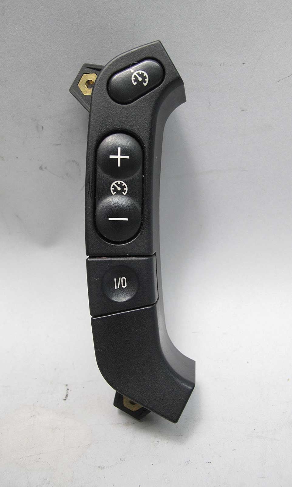57_7b481a4d-b208-451f-84df-cefe142777fa.jpg BMW E46 3-Series 4door Steering Wheel Cruise Control Switch Buttons USED OEM - Image 1