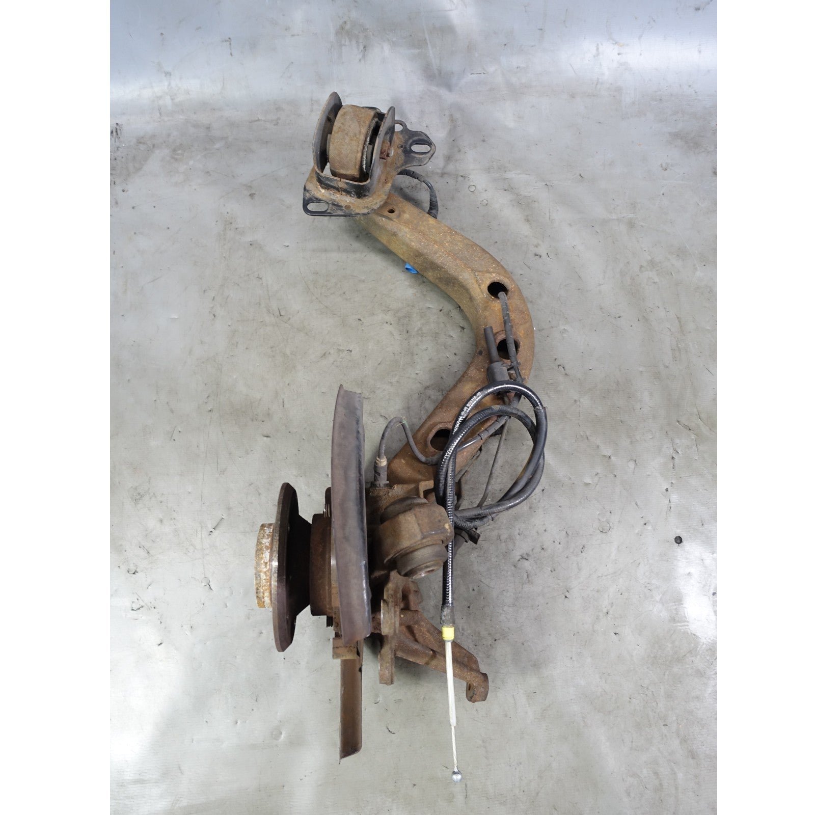 57_7e181969-f194-49c1-ad81-b2157e4446d8.jpg BMW Z4 E85 E86 Left Rear Trailing Arm Wheel Bearing 2003-2008 OEM - Image 1