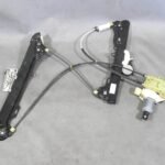 BMW E89 Z4 Roadster Factory Right Front Passenger Window Regulator Lifter Motor