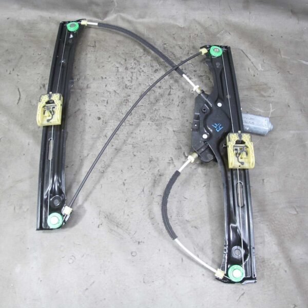2014-2017 BMW F25 X3 F26 X4 Right Front Passeng Window Regualtor Lifter w Motor