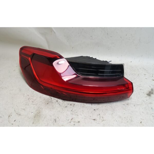 Damaged 19-25 BMW G02 X4 F98 Factory Left Rear Outer Tail Light Lamp LED OEM