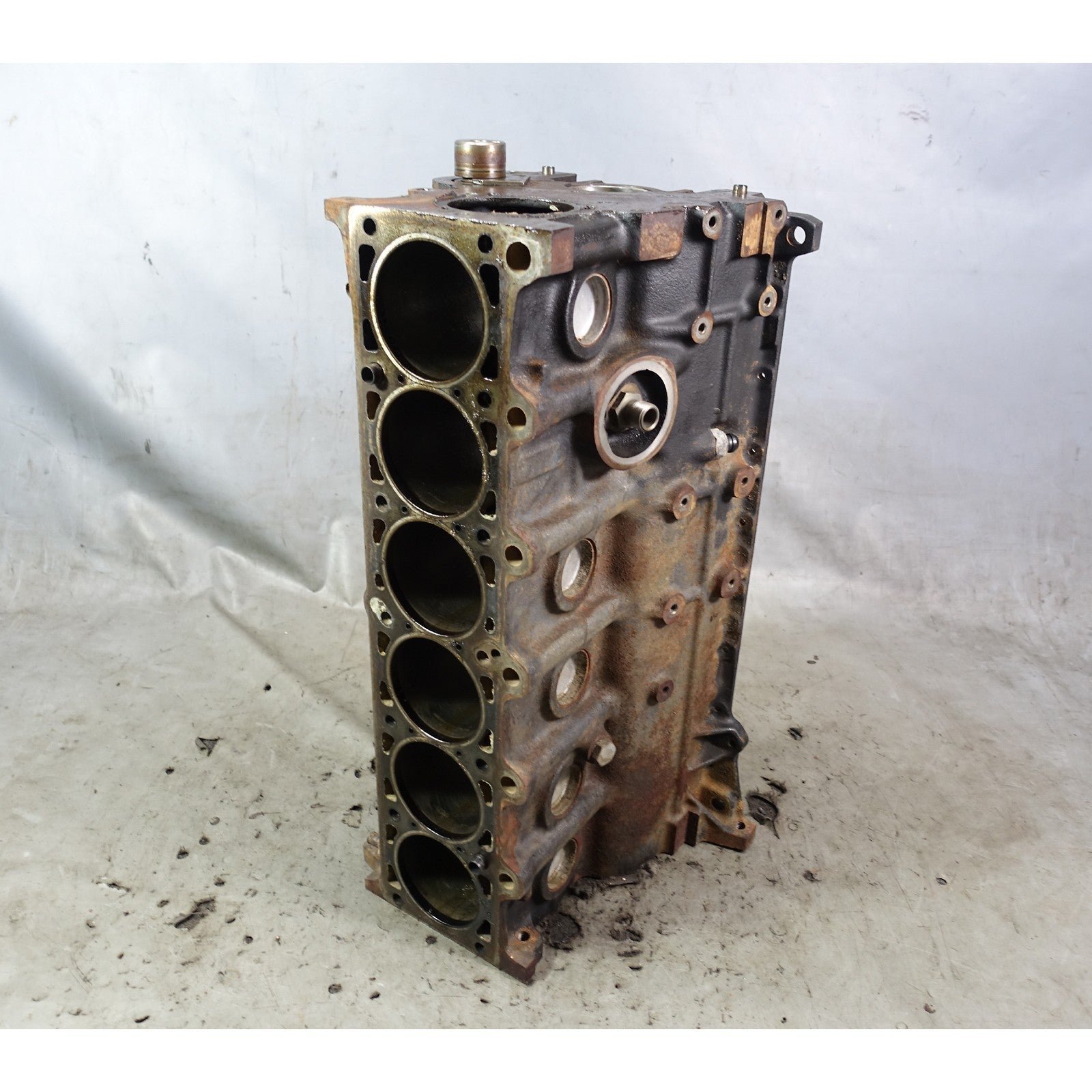 57_94beec17-5462-40b0-a9a6-ebc8ed52bdb1.jpg 84-87 BMW E30 325e E28 528e M20B27 2.7L ETA Engine Cylinder Block Housing OEM - Image 1