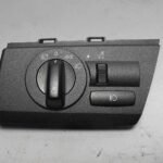 2004 BMW E83 X3 SAV Headlight Switch Control Grey w Broken Tab USED OEM