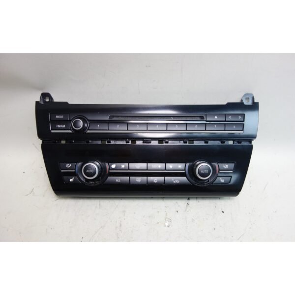 Damaged 2011-2016 BMW F10 5-Series Automatic Climate Control Radio Head Unit