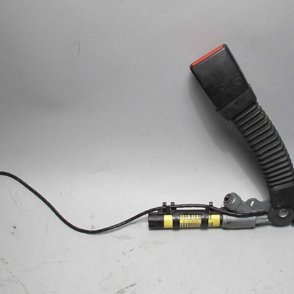 01-10 BMW X3 X5 Z4 Passenger Right Front Seat Belt Buckle Lower w Tensioner OEM