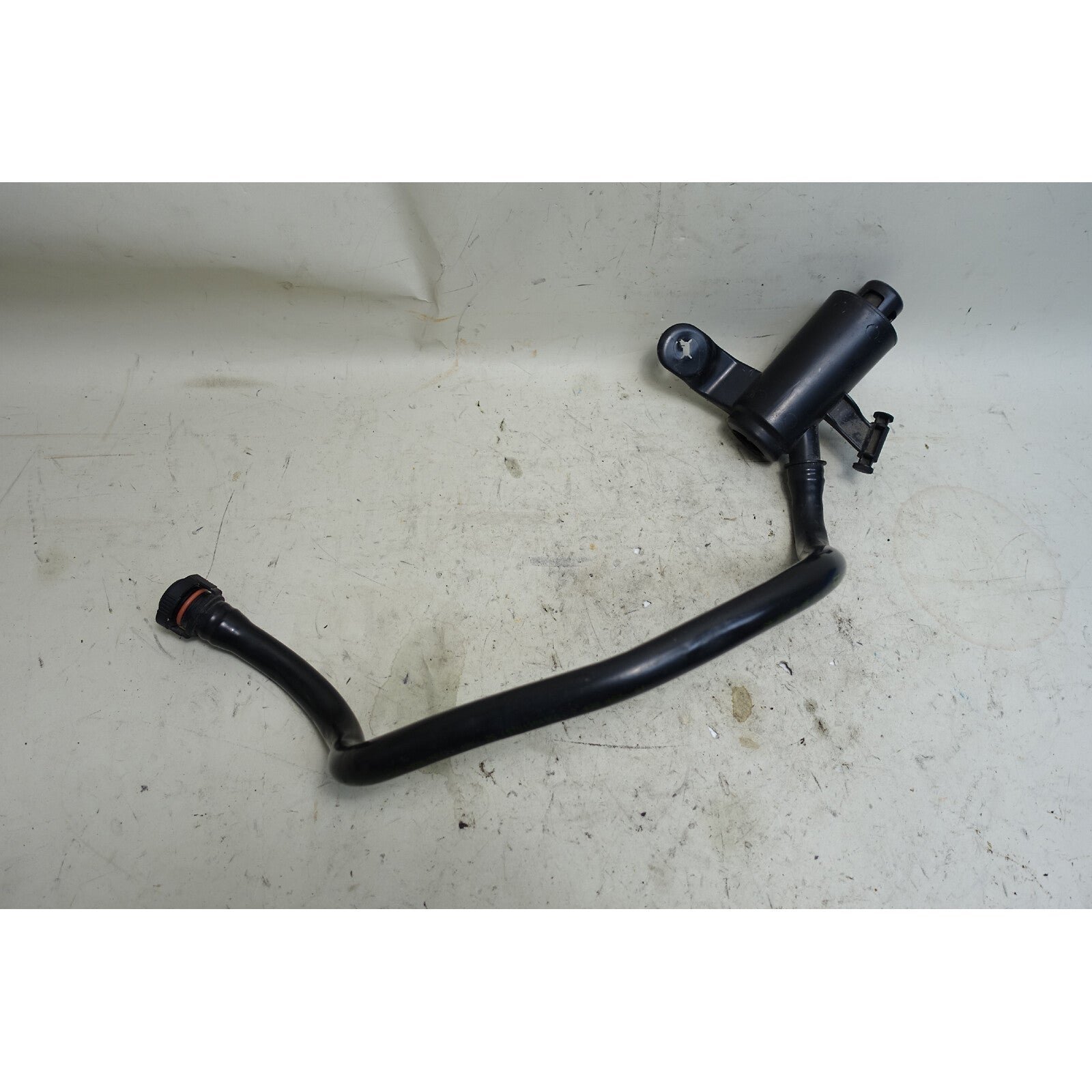 57_b4ef94b9-a0fc-460e-b734-dd870c16114c.jpg 2012-2020 BMW F30 3-Series 4-Series Vent Pipe with Dust Filter for Charcoal OEM - Image 1