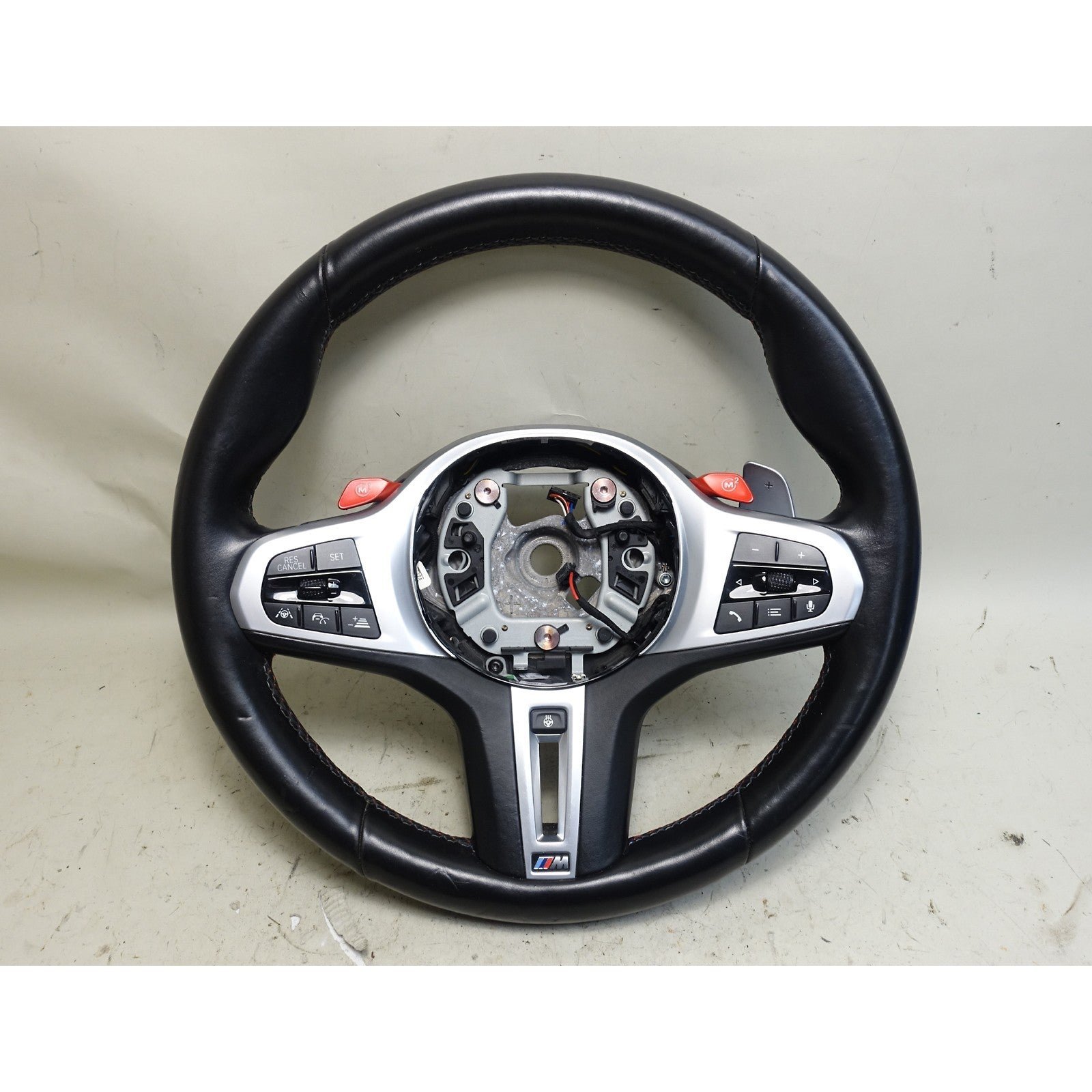 57_b7c26f6d-1159-4a3b-ae27-dcda895a2866.jpg Damaged 2020-2024 BMW F97 X3M F98 X4M M Sports Steering Wheel Heat OEM - Image 1
