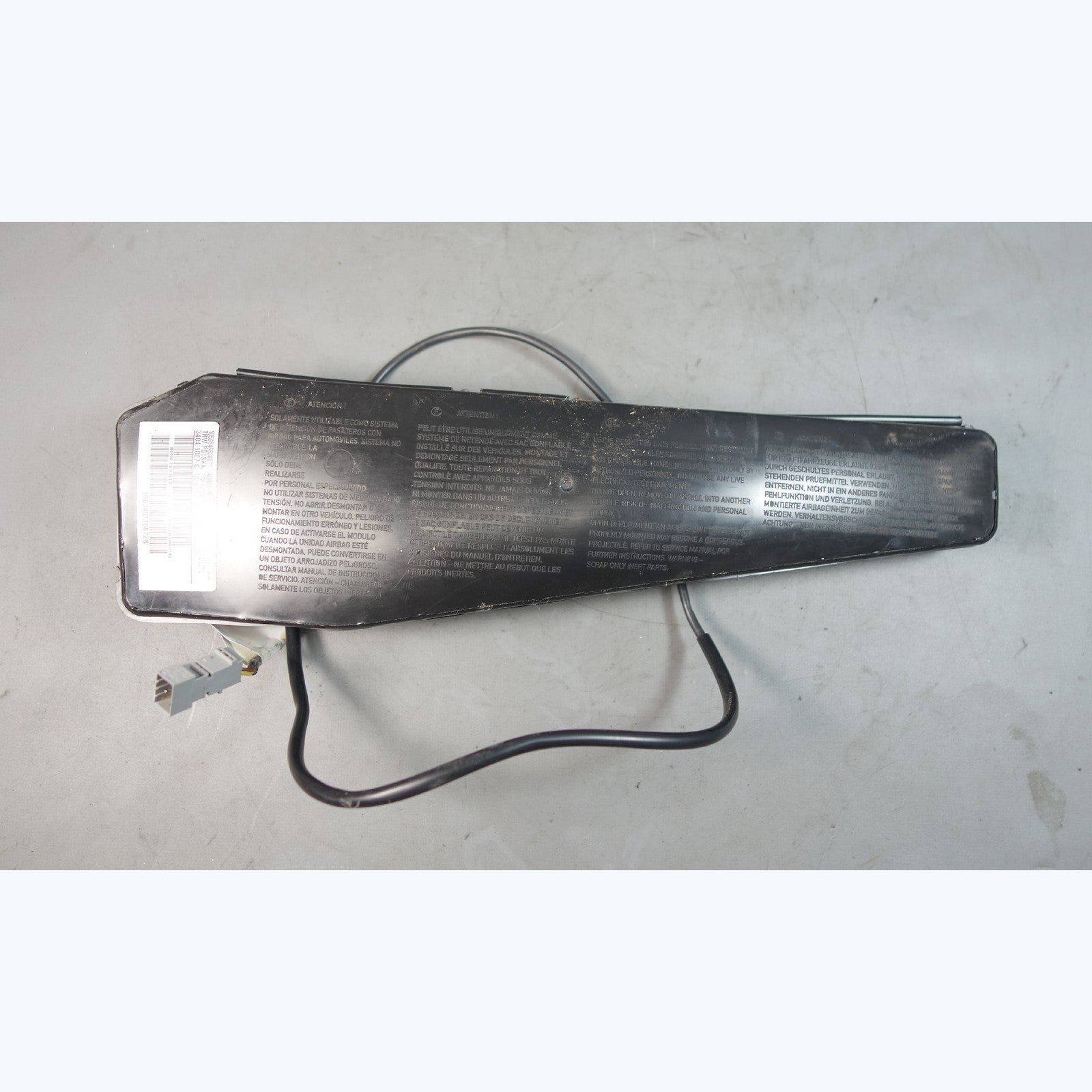 57_bf047f4c-3dde-4805-988a-ca2d4d70b2fa.jpg 2009-2016 BMW E89 Z4 Right Front Passengers Seat Side Airbag Module OEM - Image 1
