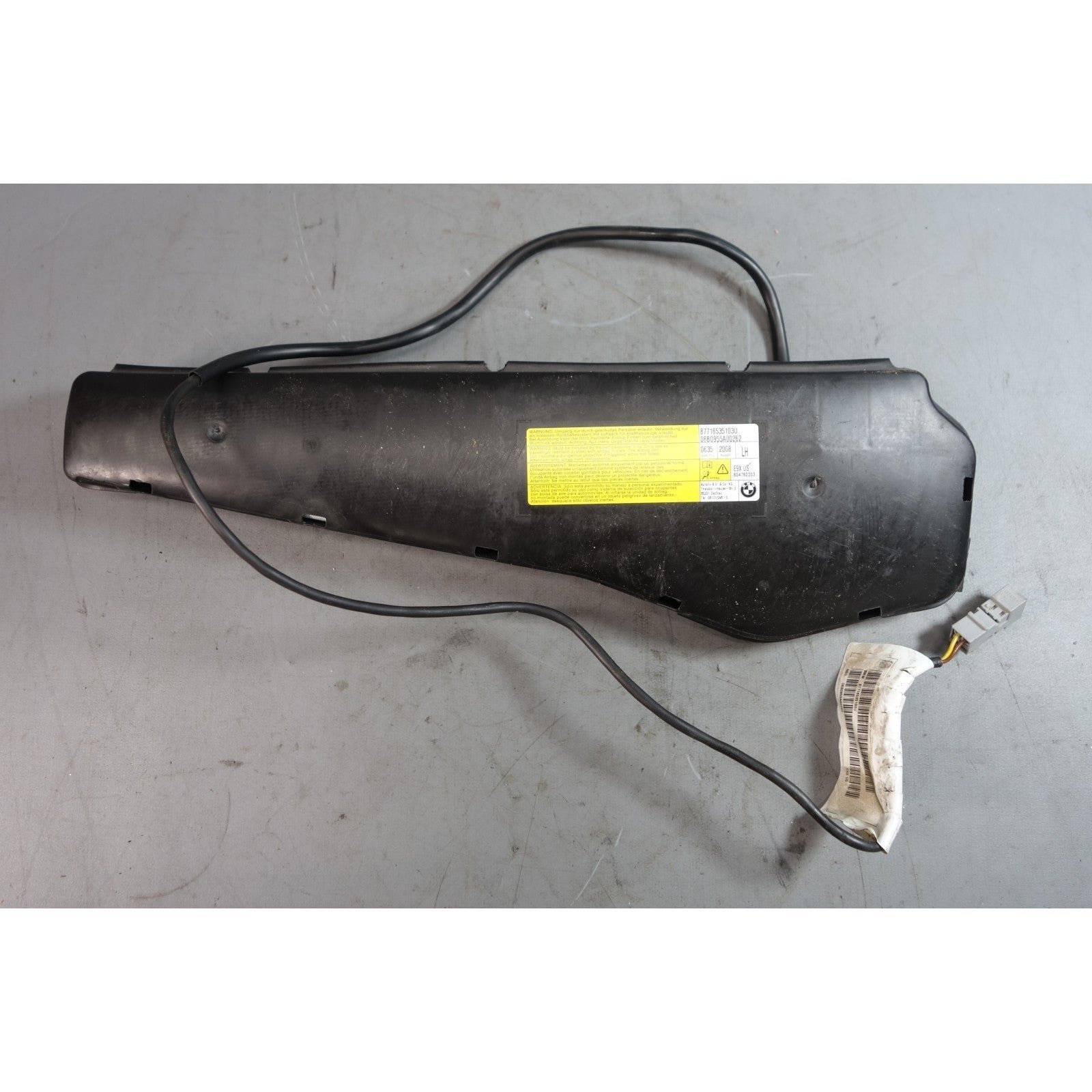57_cd0d94c5-7f50-4829-971a-f4758972b88f.jpg BMW E90 E92 3-Series M3 Left Side Impact Basic Seat Bolster Airbag Drivers OEM - Image 1