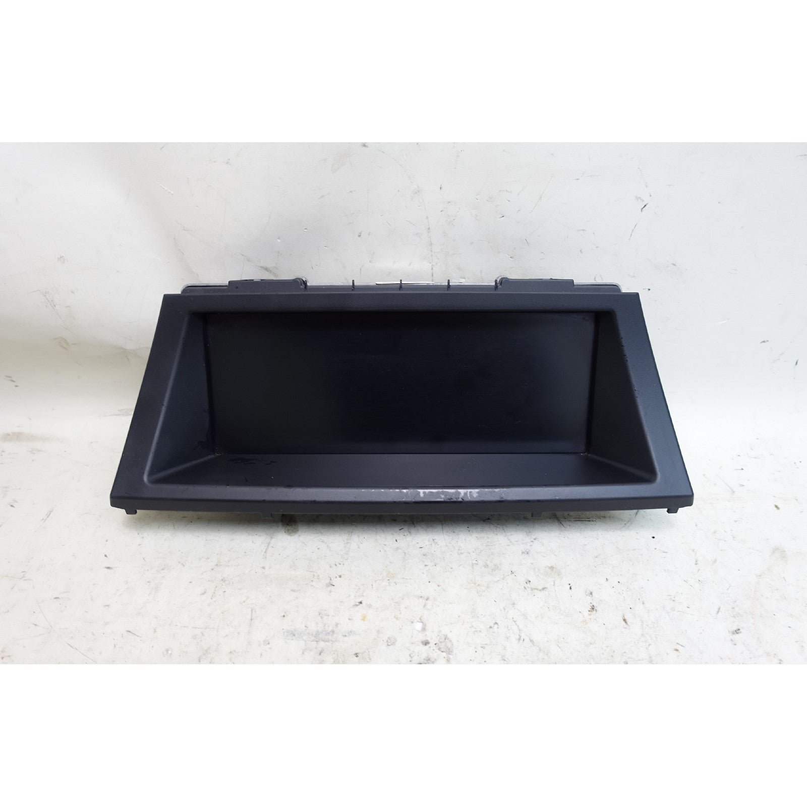57_d21e3c06-6457-4e48-b05c-13bf329a3ae2.jpg Damaged 2010-2013 BMW E70 X5 E71 X6 Factory On-Board OBC Display Screen 8.8" OE - Image 1