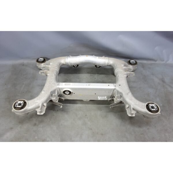 2012-2016 BMW F10 528i Hybrid Rear Axle Carrier Sub Frame OEM N20 N55