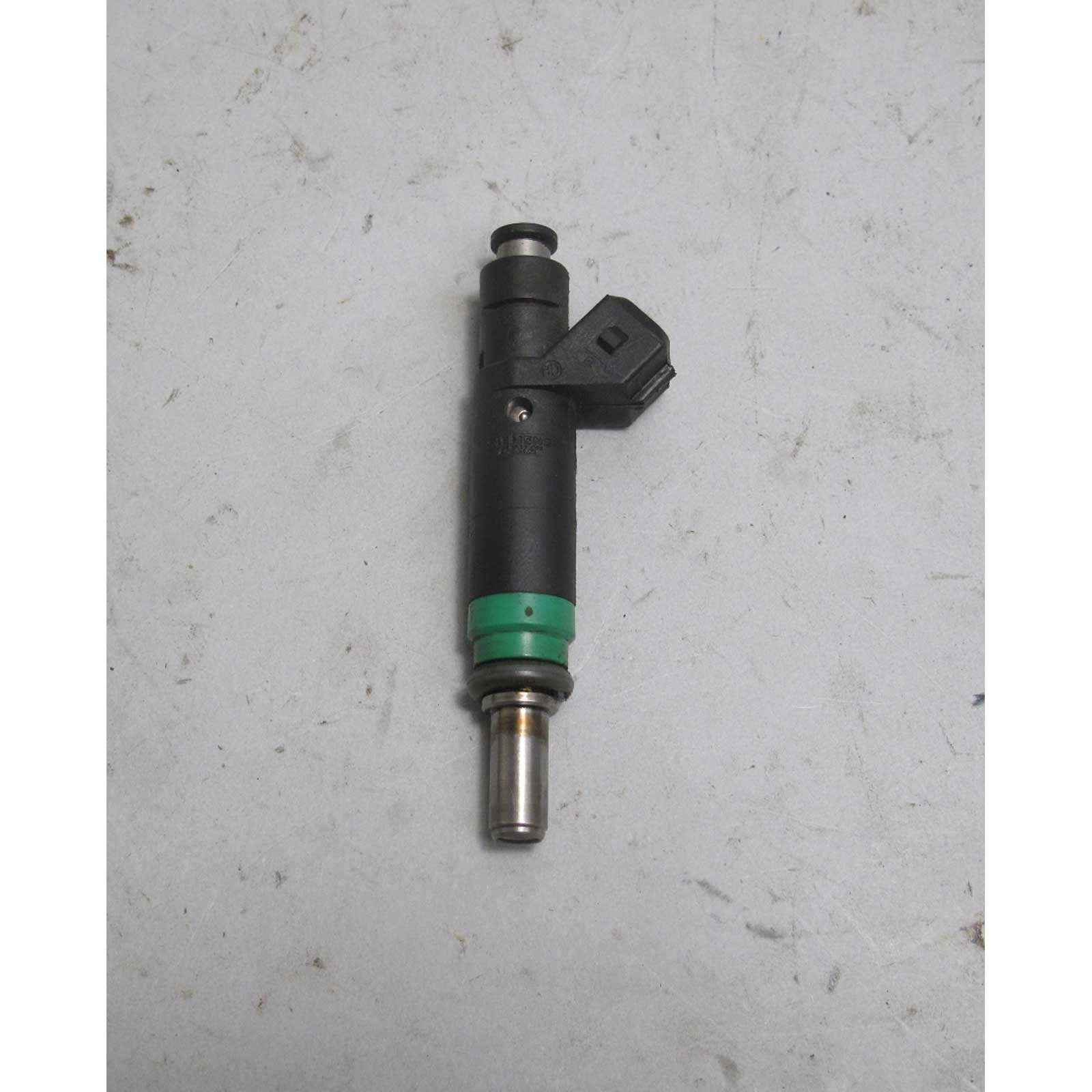 57_dfdb1d60-e410-411b-b9dc-aef80a253aac.jpg 2004-2010 BMW E60 545 550 E63 645 650 N62 N62N 4.4L 4.8L Factory Fuel Injector - Image 1