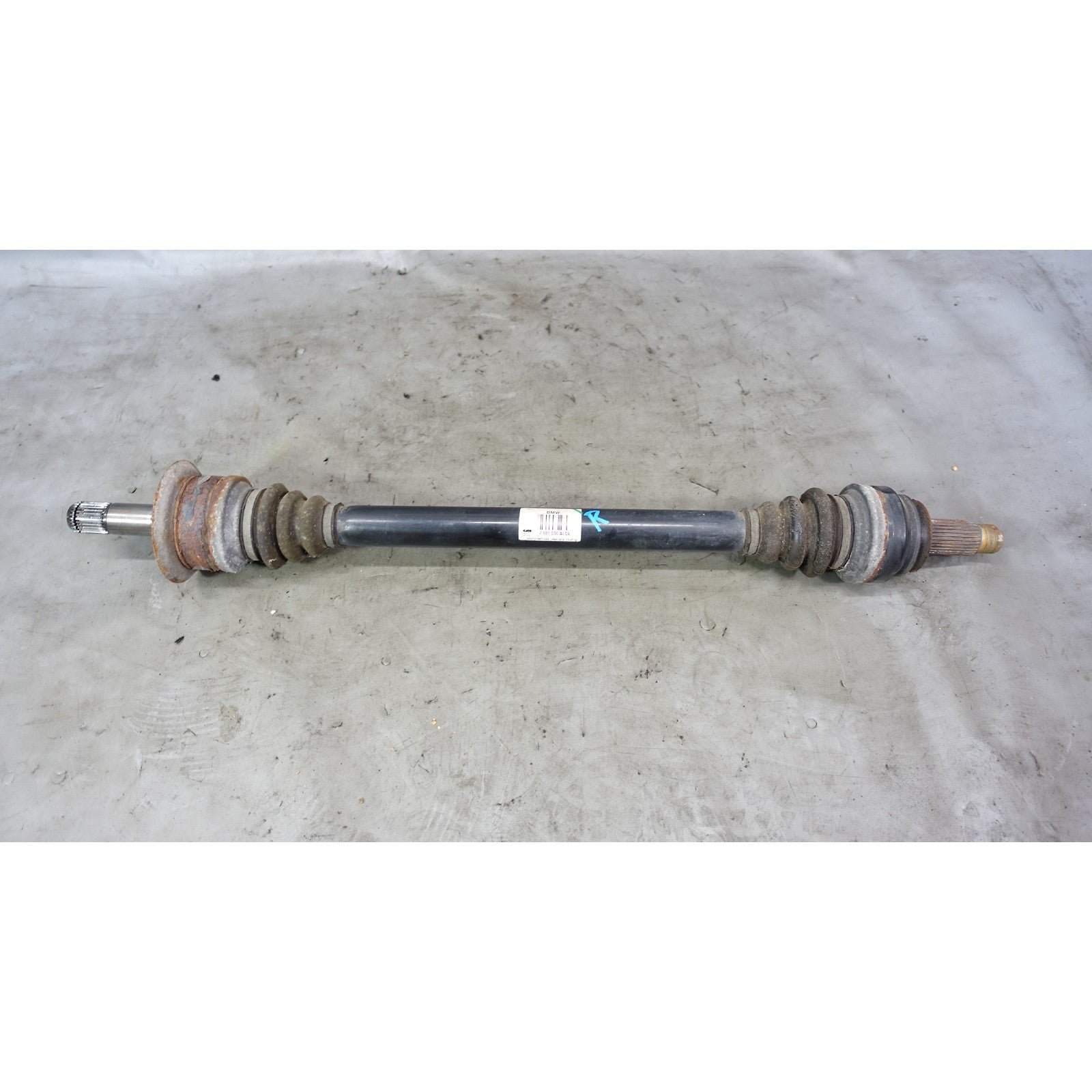 57_e6e47d75-69e8-4043-8d6e-5d1fdf56e07c.jpg Damaged 2011-2016 BMW F10 535i xDrive 528i Right Rear Output Shaft Axle 38mm OEM - Image 1