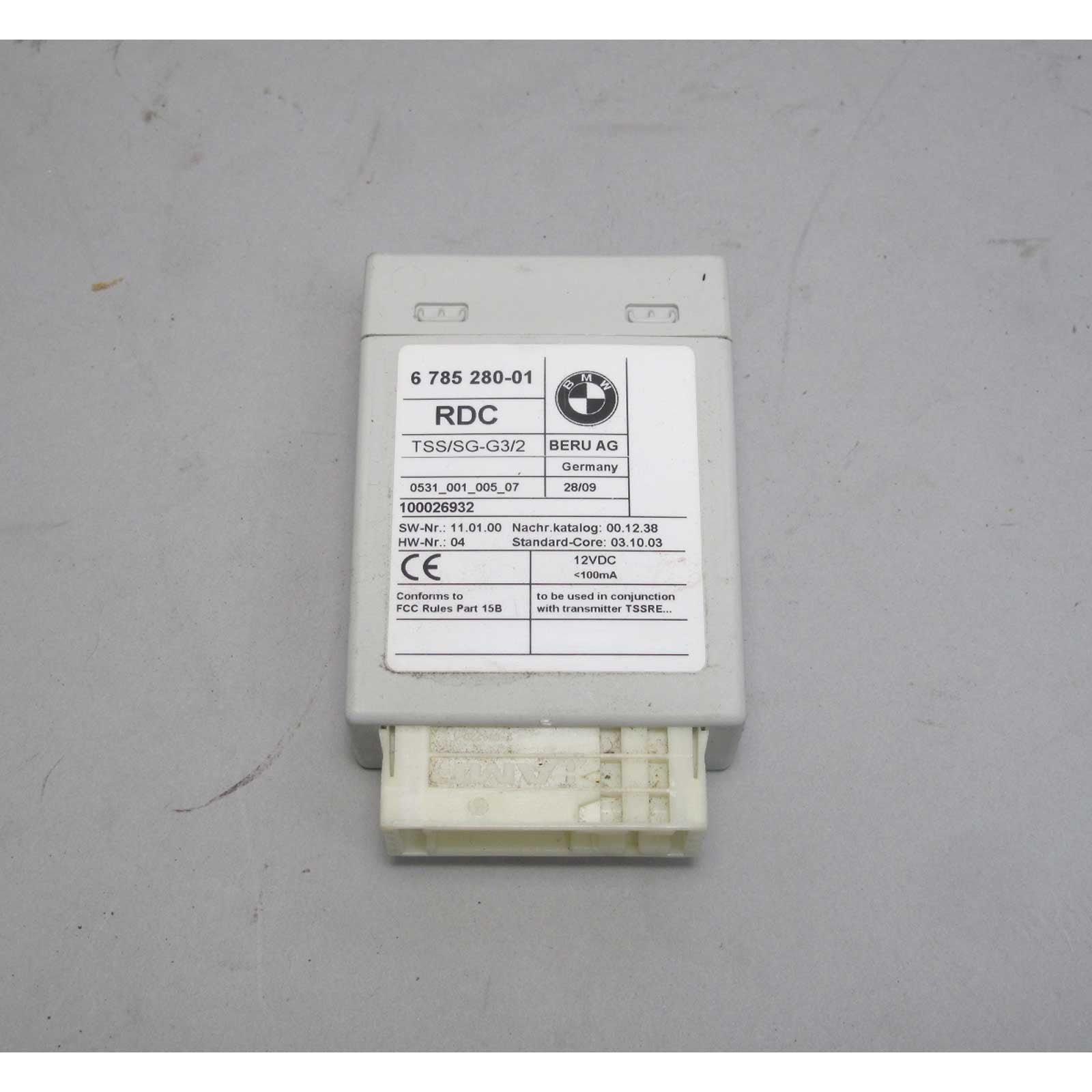 57_e7c9eb3a-0411-43de-b96c-db3071679111.jpg 2007-2009 BMW E93 3-Series Convertible RDC Tire Pressure Monitoring Module USED - Image 1