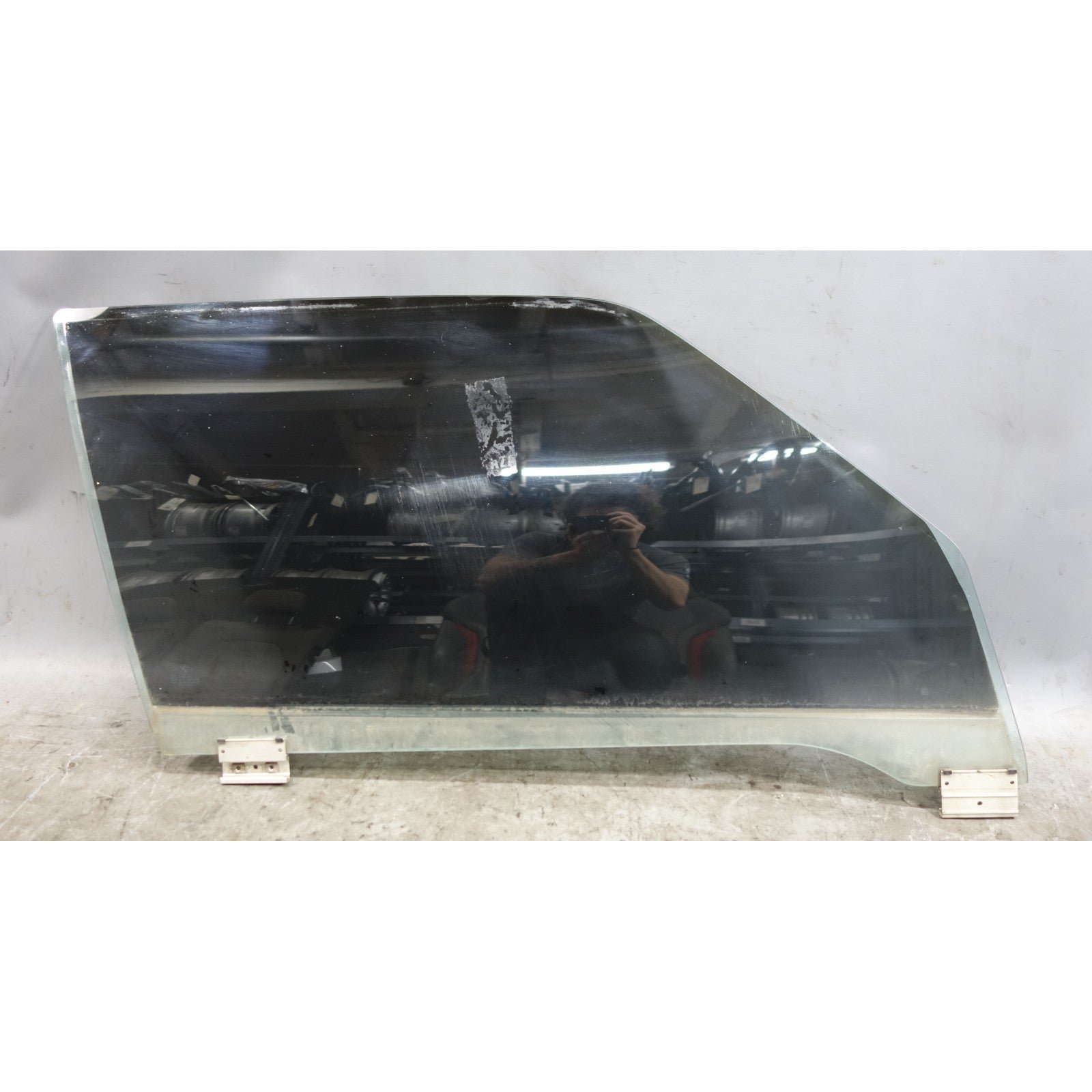 57_f0c3ec7b-969e-4a86-950b-0446d6e81566.jpg 1984-1988 BMW E30 2dr Coupe Early Right Front Passenger Window Glass OEM - Image 1