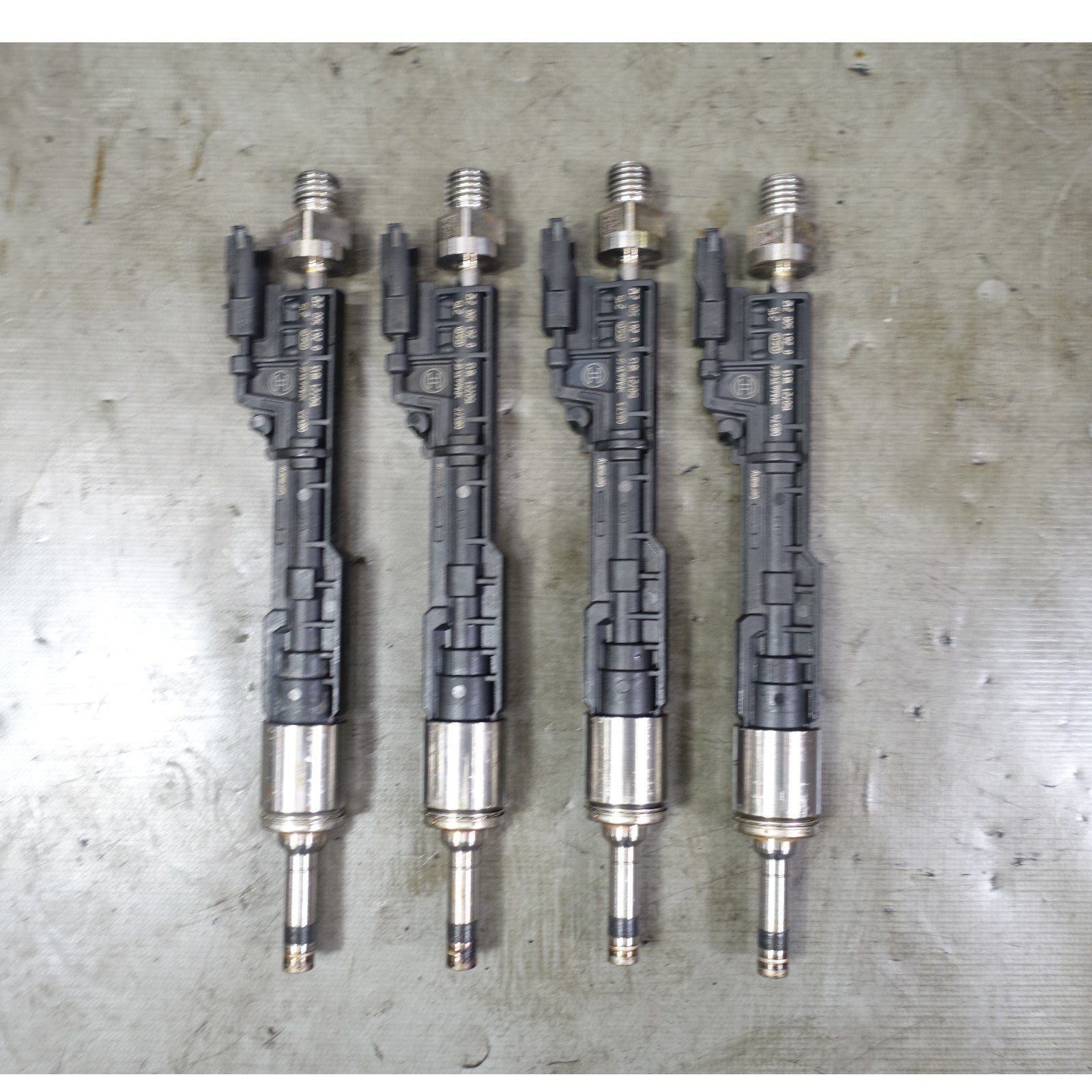 57_fb192902-d7f6-4657-b89b-c593a703ac20.jpg 2013-2015 BMW F30 328i F32 428i N26 SULEV Fuel Injector Set of 4 EU6 Factory - Image 1