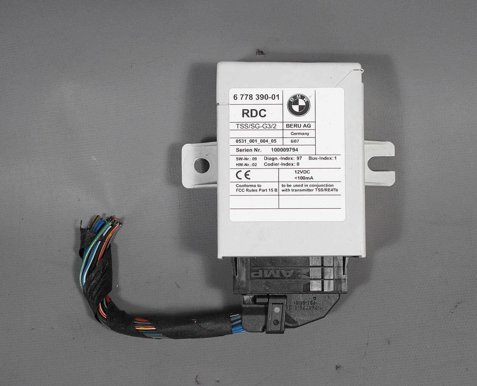 57_fb5b2905-a9c4-409a-942d-e104af7fb527.jpg BMW E85 E86 Z4 Tire Pressure Monitoring System TPMS RDC Module 2006-2008 USED OE - Image 1