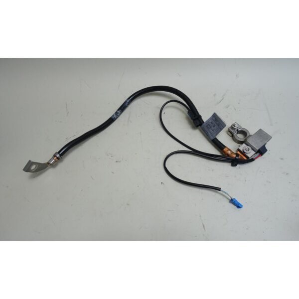 04-07 BMW E63 E64 6-Series Early Negative Black IBS Battery Cable Terminal OEM