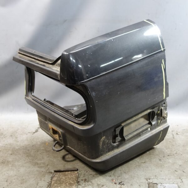 Damaged BMW E30 3-Series Coupe Sedan Right Rear Body Battery Tray Wheel Chop Cut