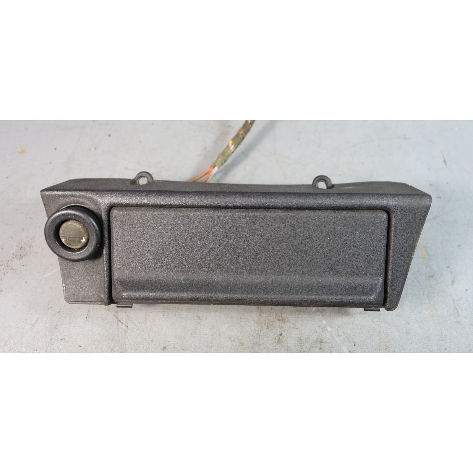 inv_055712.jpg 81-93 BMW E30 3-Series Front Center Console Ashtray Assembly OEM - Image 1
