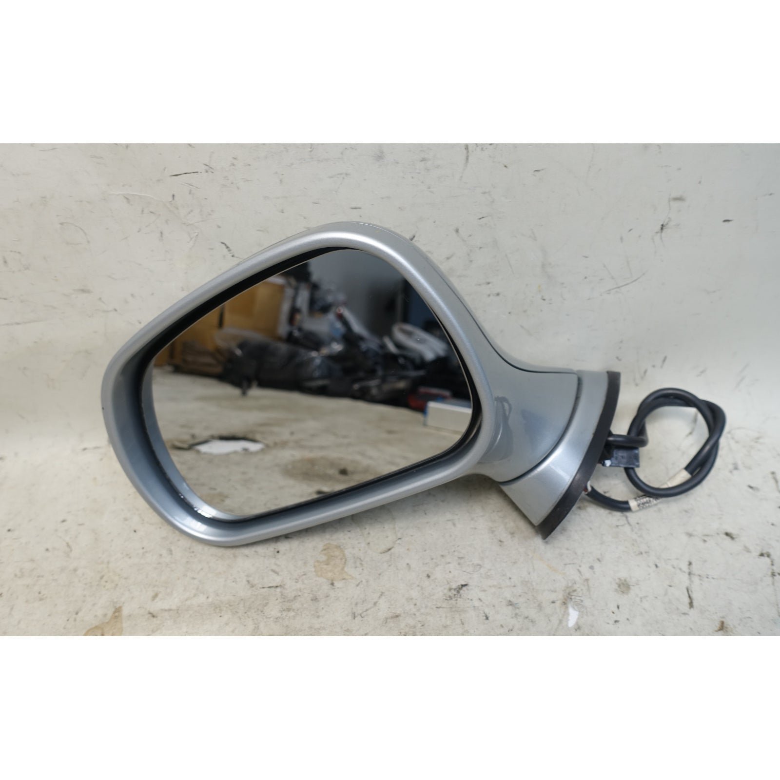 inv_056105.jpg BMW Z3 Left Mirror Driver Side Heated Power Arctic Silver 309 OEM 1996-2002 - Image 1