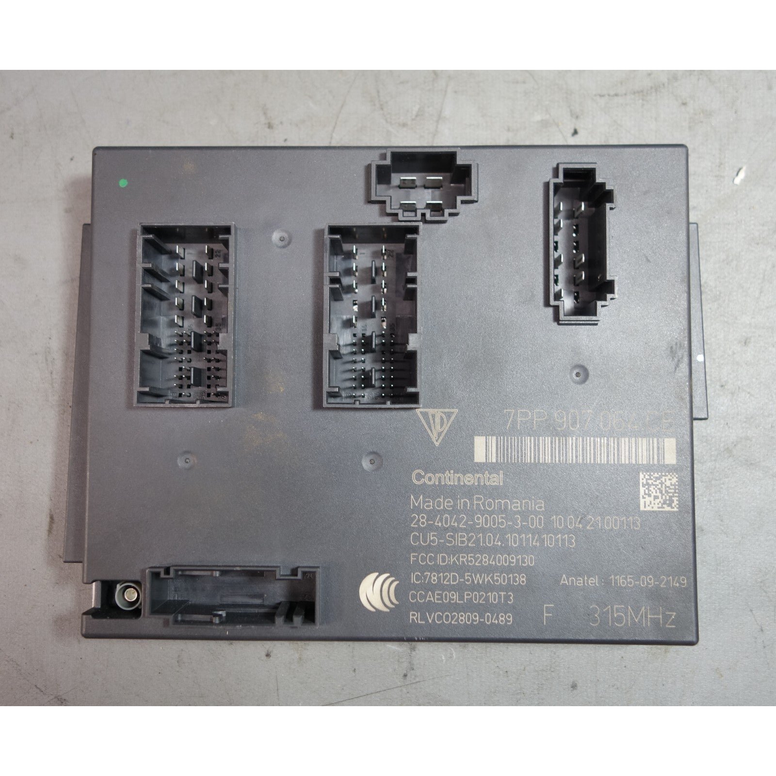 inv_056696.jpg 2010-2011 Porsche Panamera 970 Front Body Control Module Unit BCM Controller OEM - Image 1