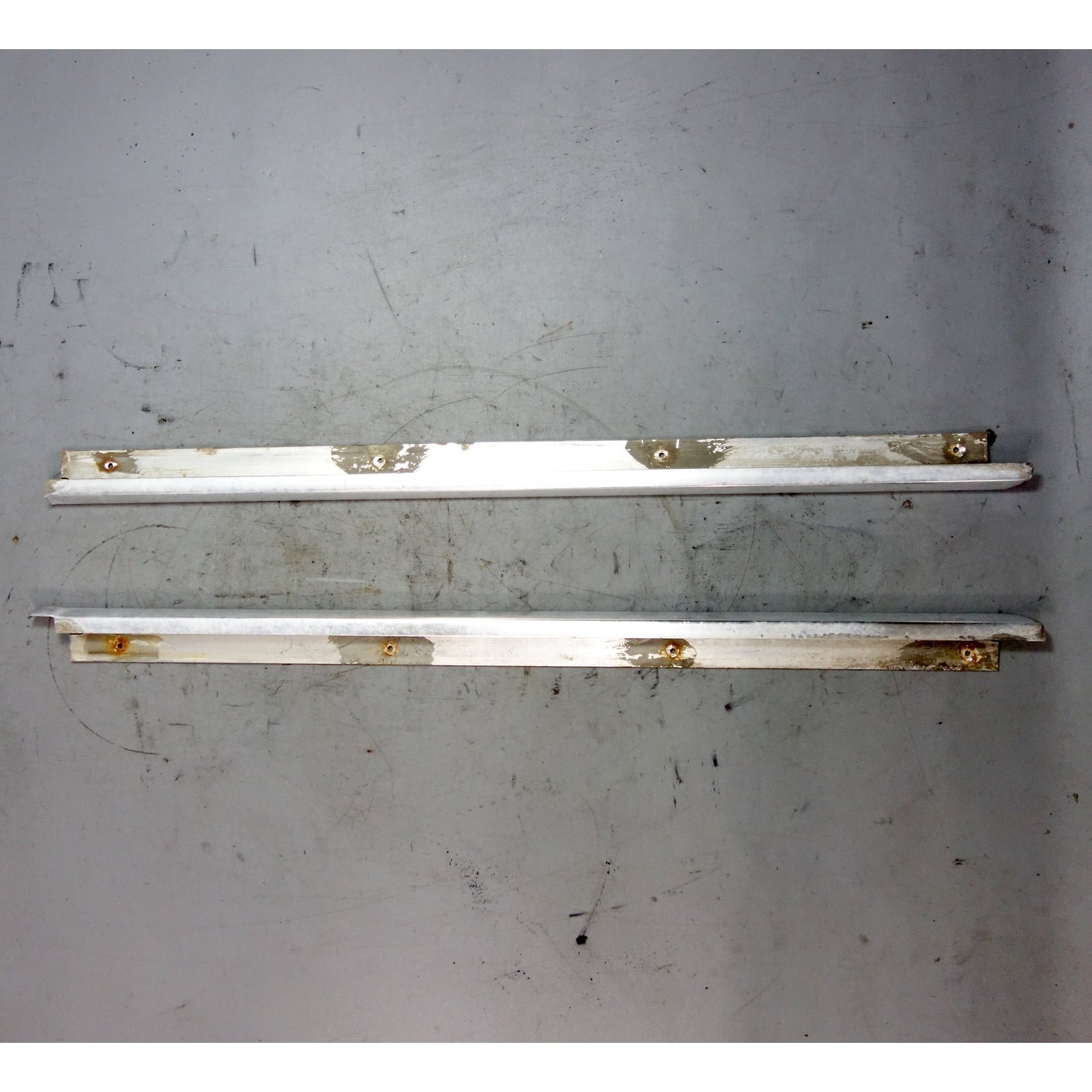inv_056725_05.jpg Damaged 1967-1976 BMW 114 E10 2002 B-Pillar Exterior Trim Set Chrome Left Right - Image 1