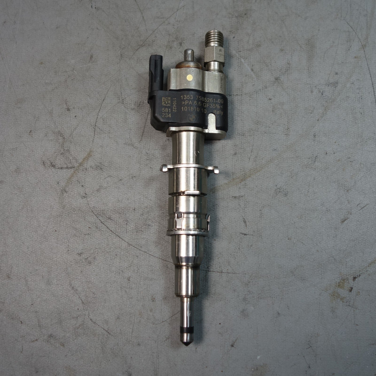 inv_056927.jpg BMW N54 6-Cyl N63 S63 Fuel Injector Index 9 7585261-09 OEM E90 E82 F10 X5 - Image 1